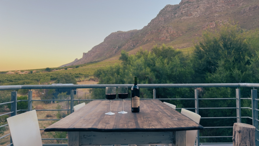 2 Bedroom Property for Sale in Ongegund Village Western Cape